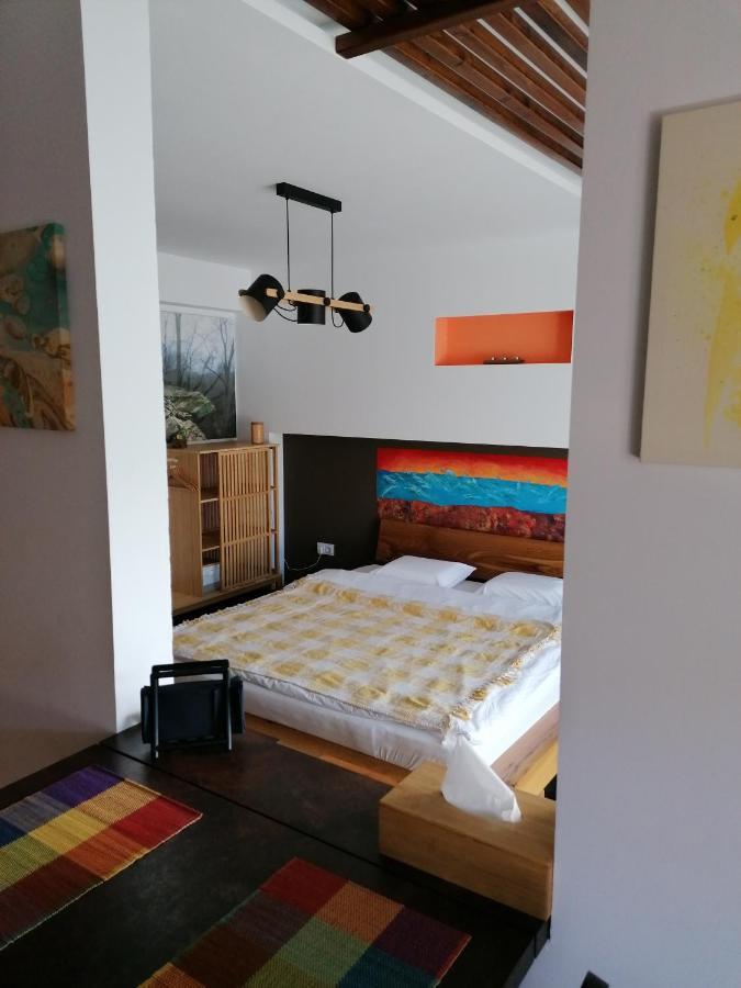 Wooden Touch Studio Brassó Kültér fotó